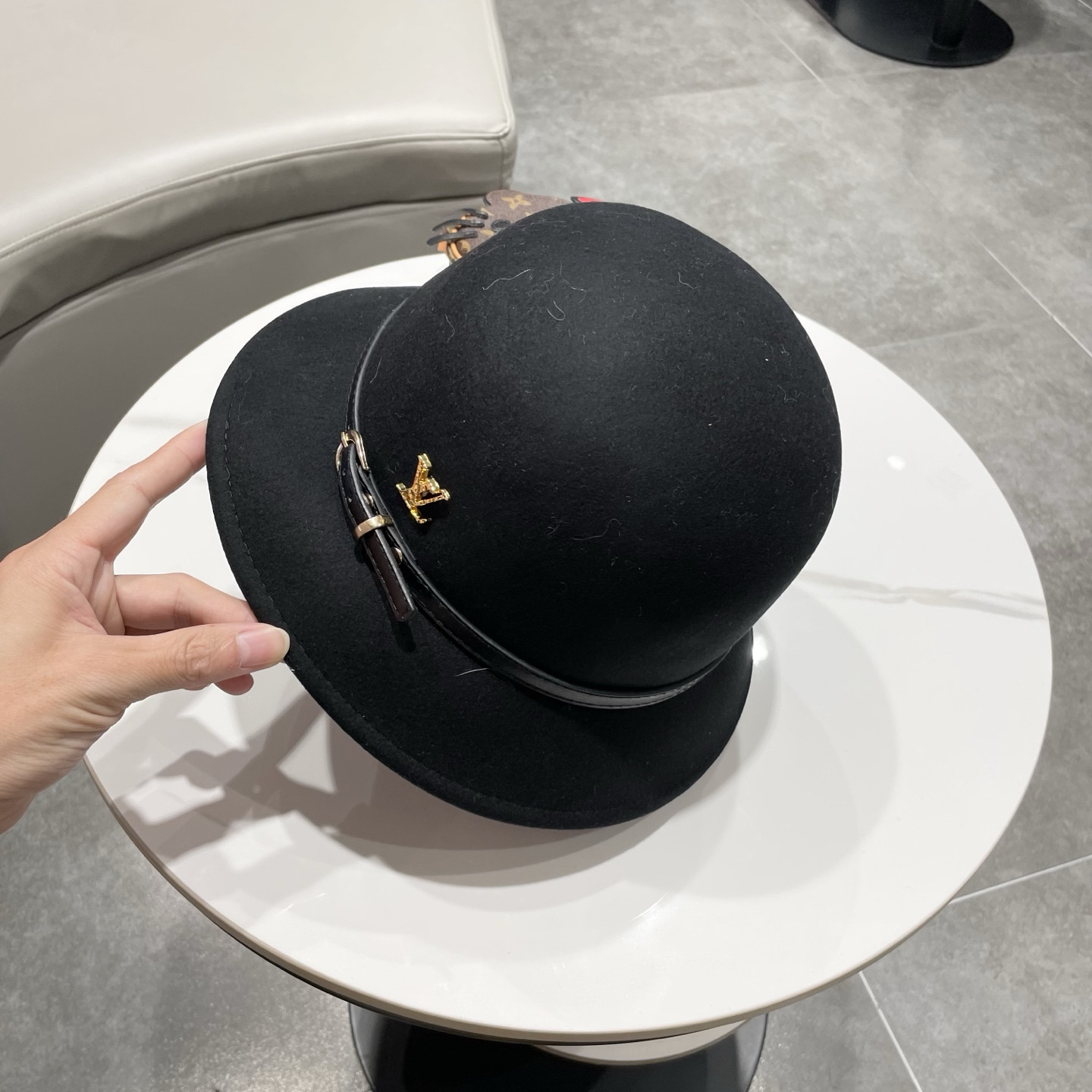 Louis Vuitton Bucket Hat 100% Wool 57cm Head Circumference