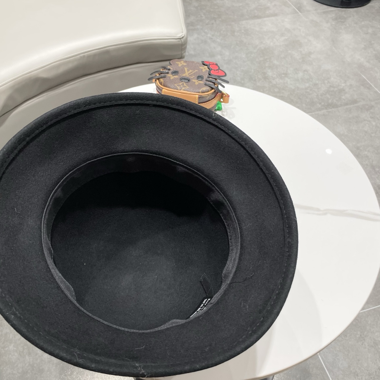 Louis Vuitton Bucket Hat 100% Wool 57cm Head Circumference