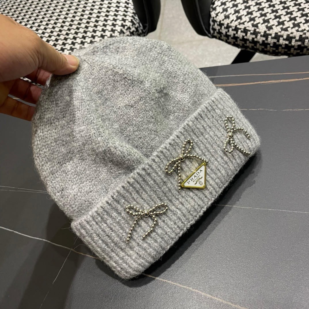 Pra*a beanie