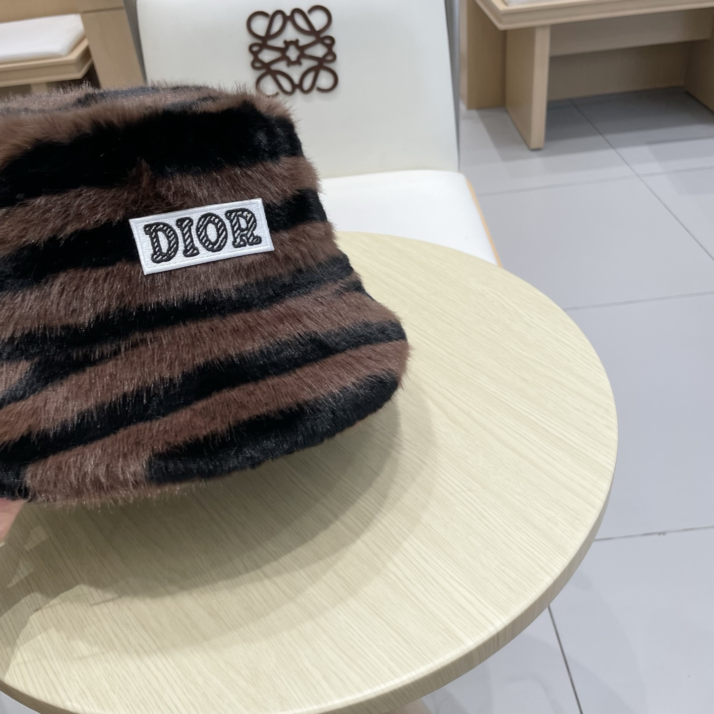 Pra*a bucket hat