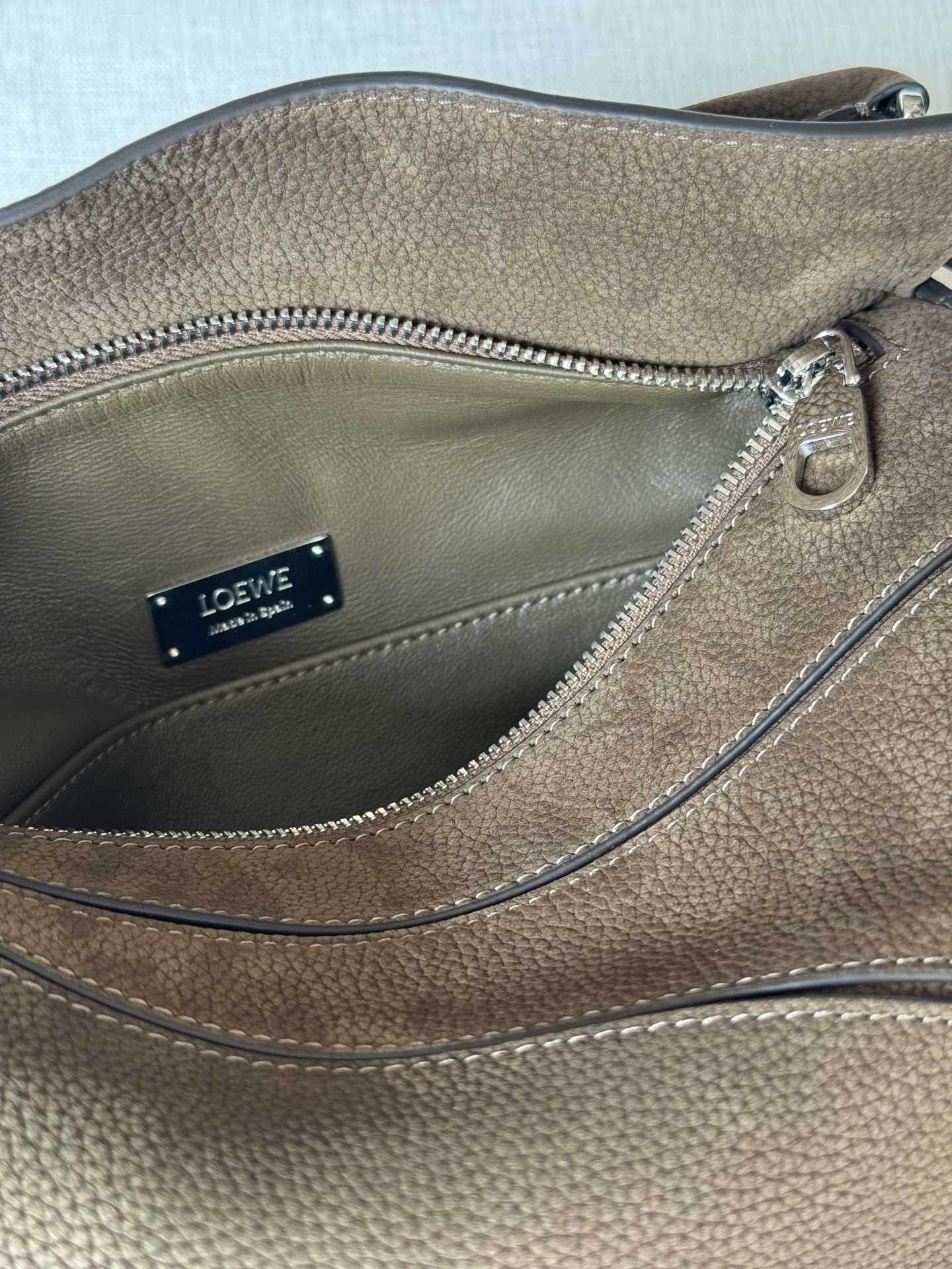 Loewe Small Featherlight Puzzle Bag in Grained Nubuck 16.5x24x10.5cm