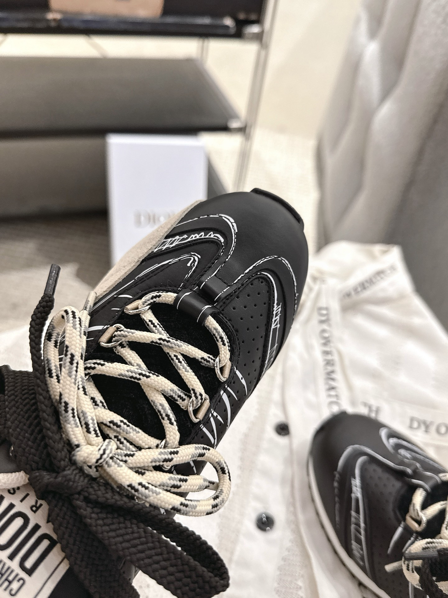 UA D10r D-Sketch Sneaker