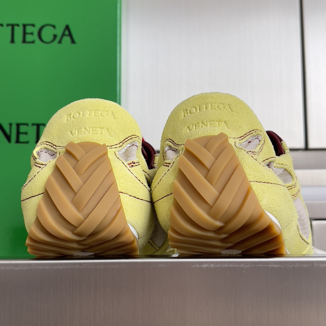 UA Bottega Veneta Orbit Flash Sneaker