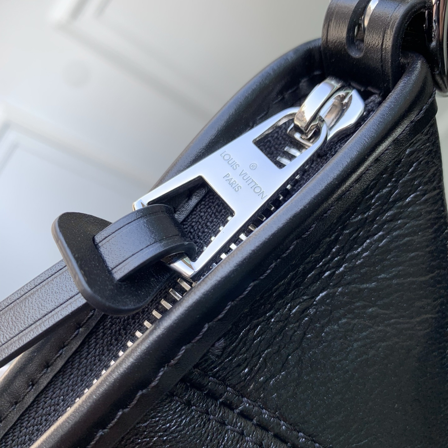 LV CARRYALL EAST WEST Handbags M28160 19x10x36cm