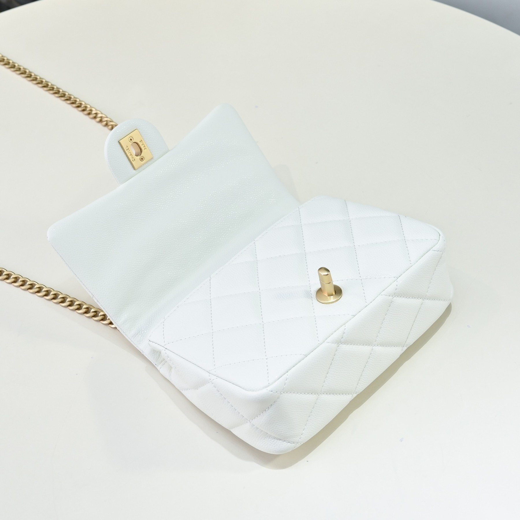 Chanel 23P Flap Bag AS3829 14x20x8cm