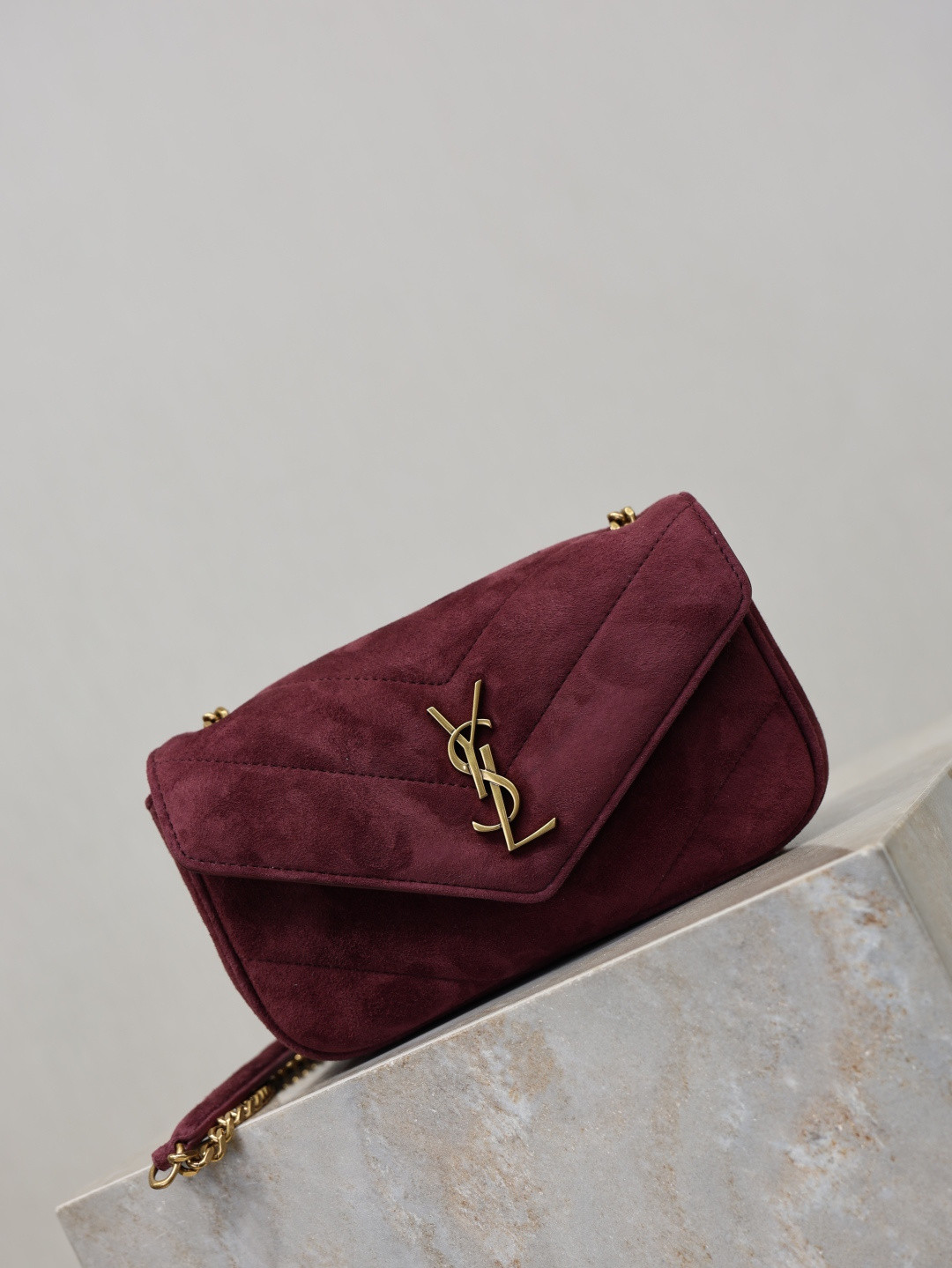 YSL LOULOU MINI in Suede 20x12x5cm