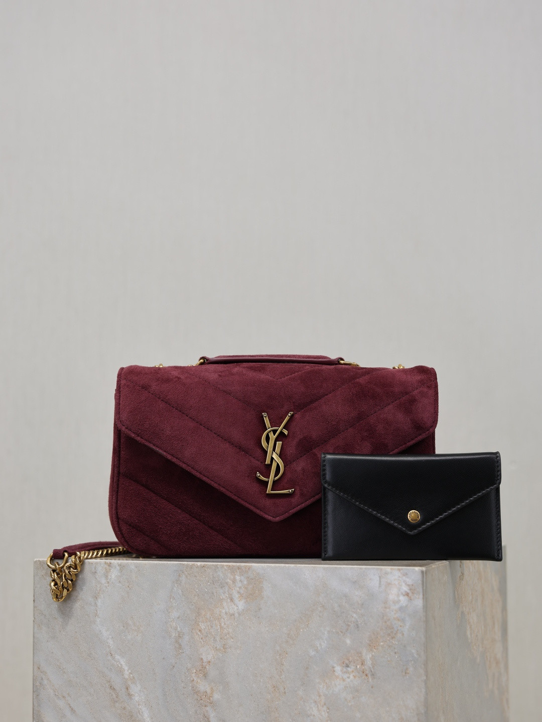 YSL LOULOU small in Suede 24x14x6cm