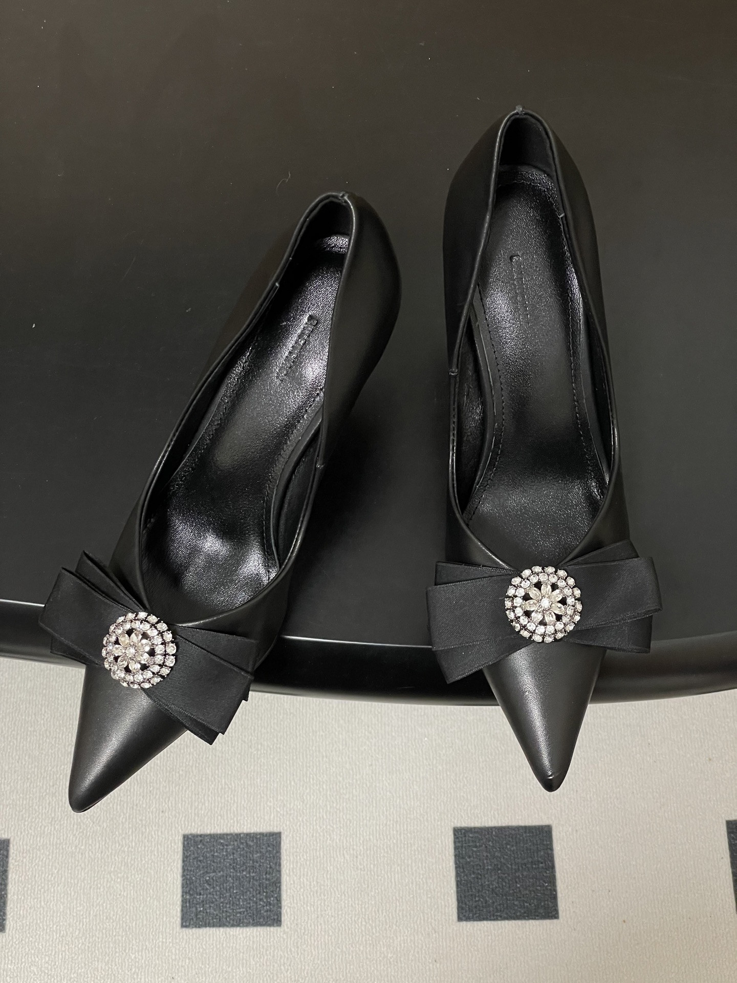 UA Balenciaga Avenue Palazzo Pump