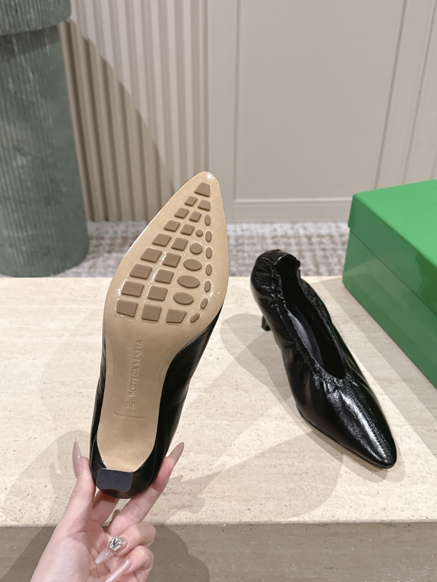 UA Bottega Veneta Sofia Pump