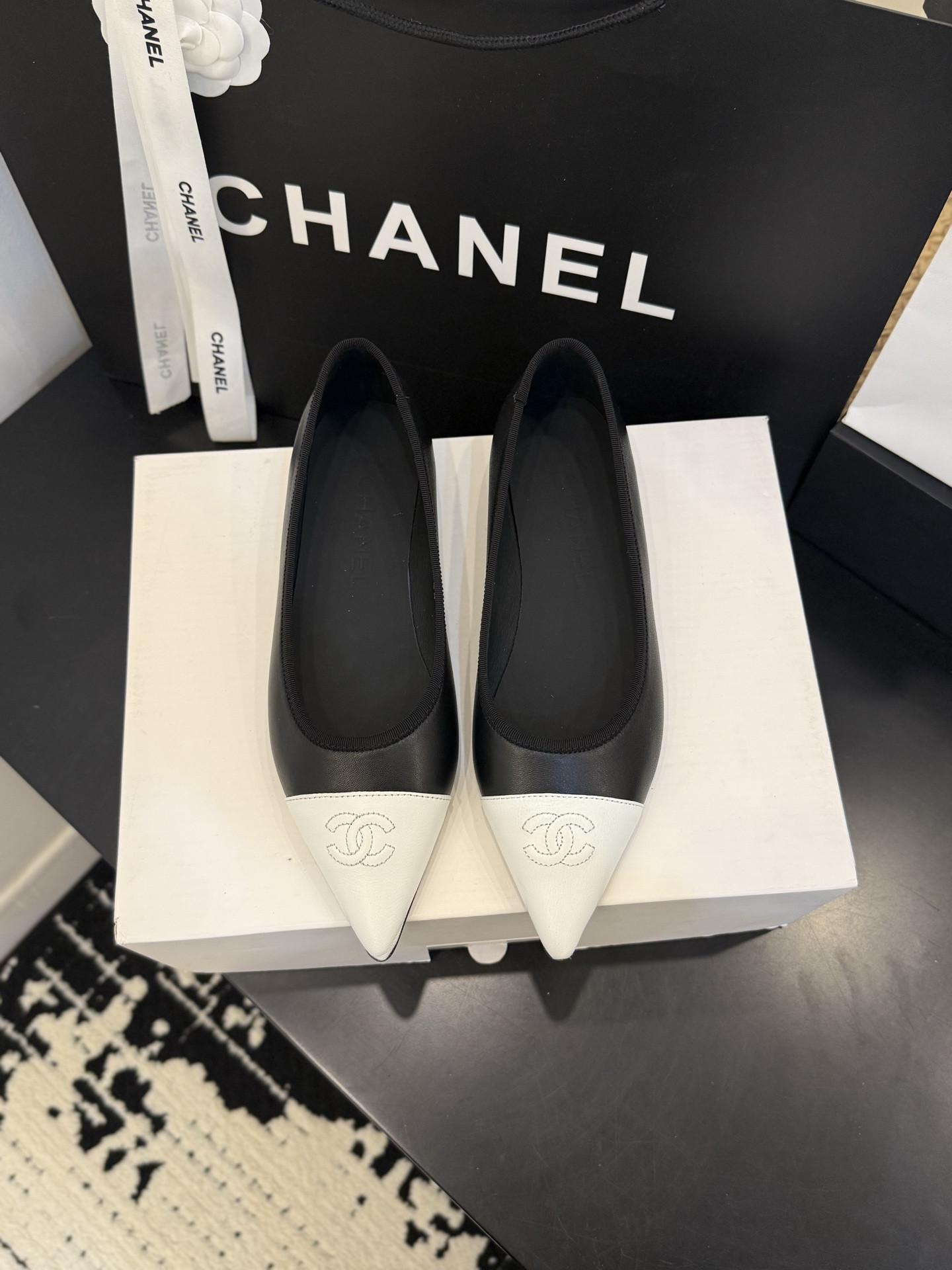 UA Chanel Ballet flats