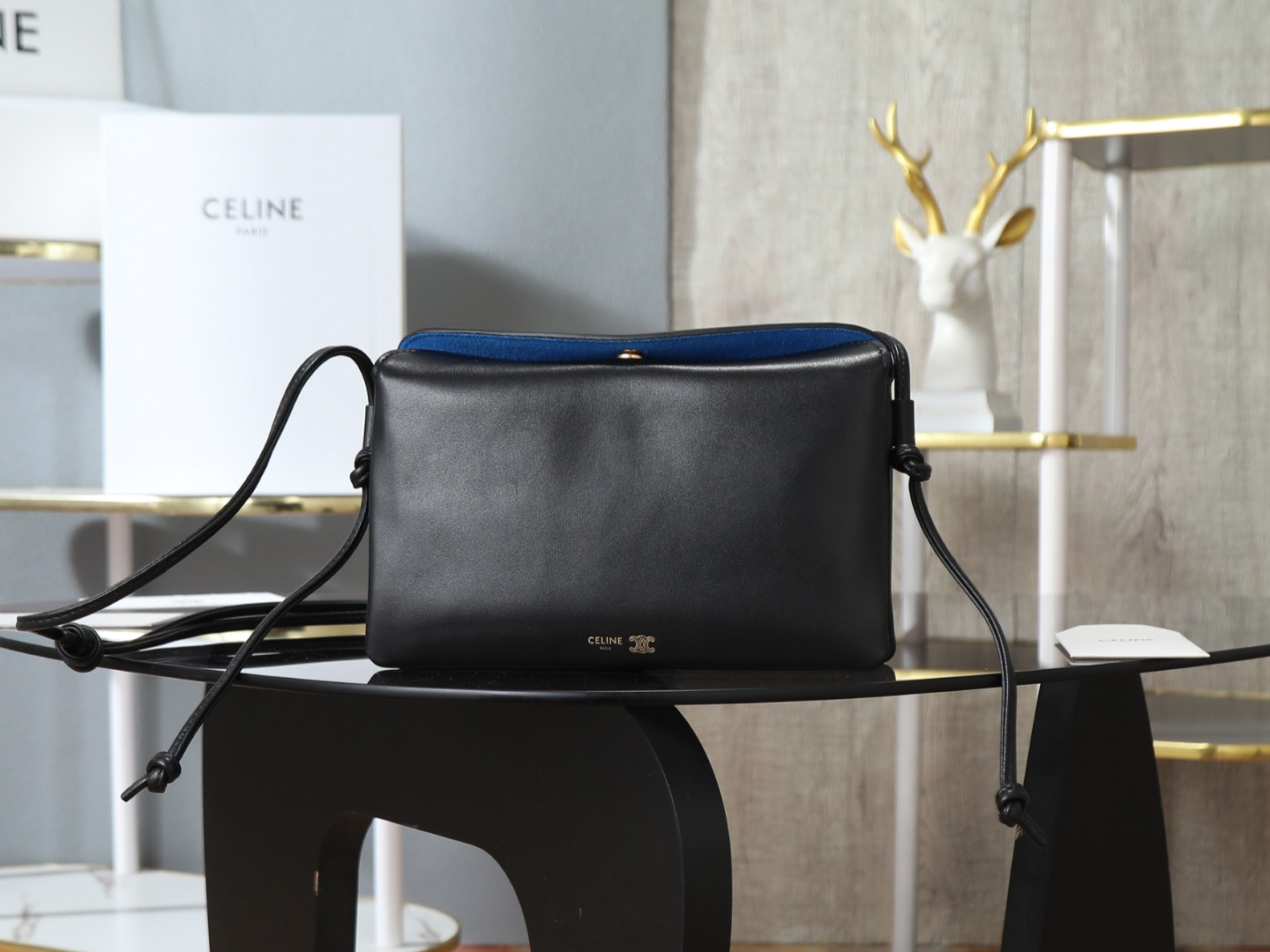 Celine TRIO FLAP IN Smooth Lambskin 22.5x13x3.5cm