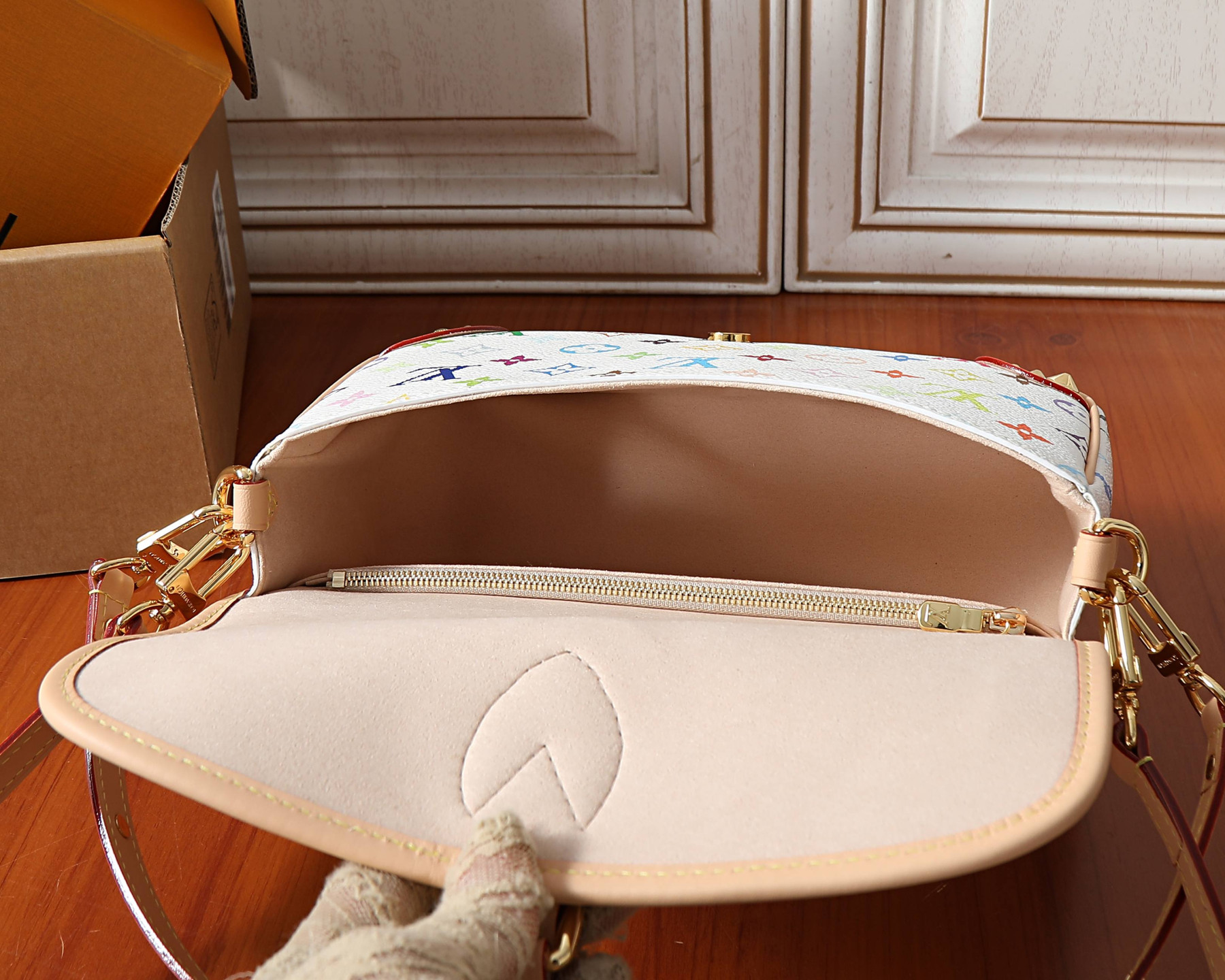 LV x TM Diane PM M27866 24x15x9cm