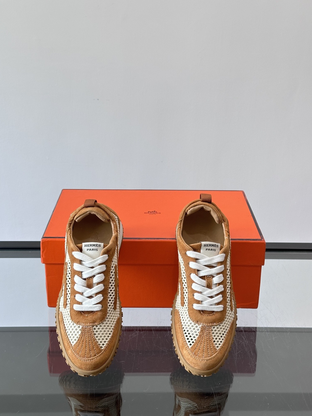 UA Hermès Jet Sneaker