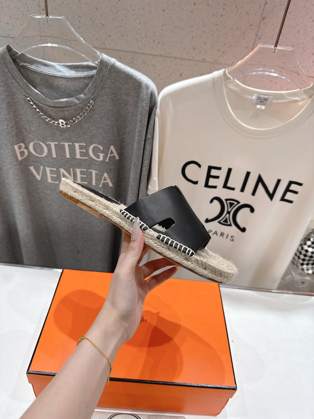 UA Hermès Antigua Espadrille