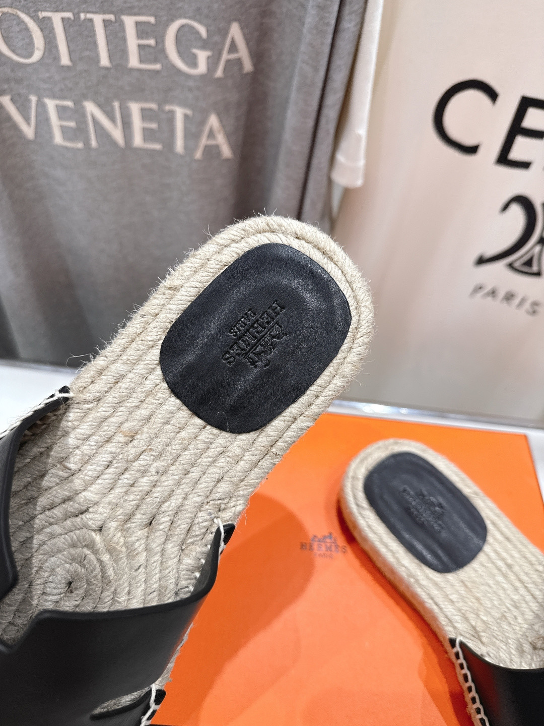 UA Hermès Antigua Espadrille