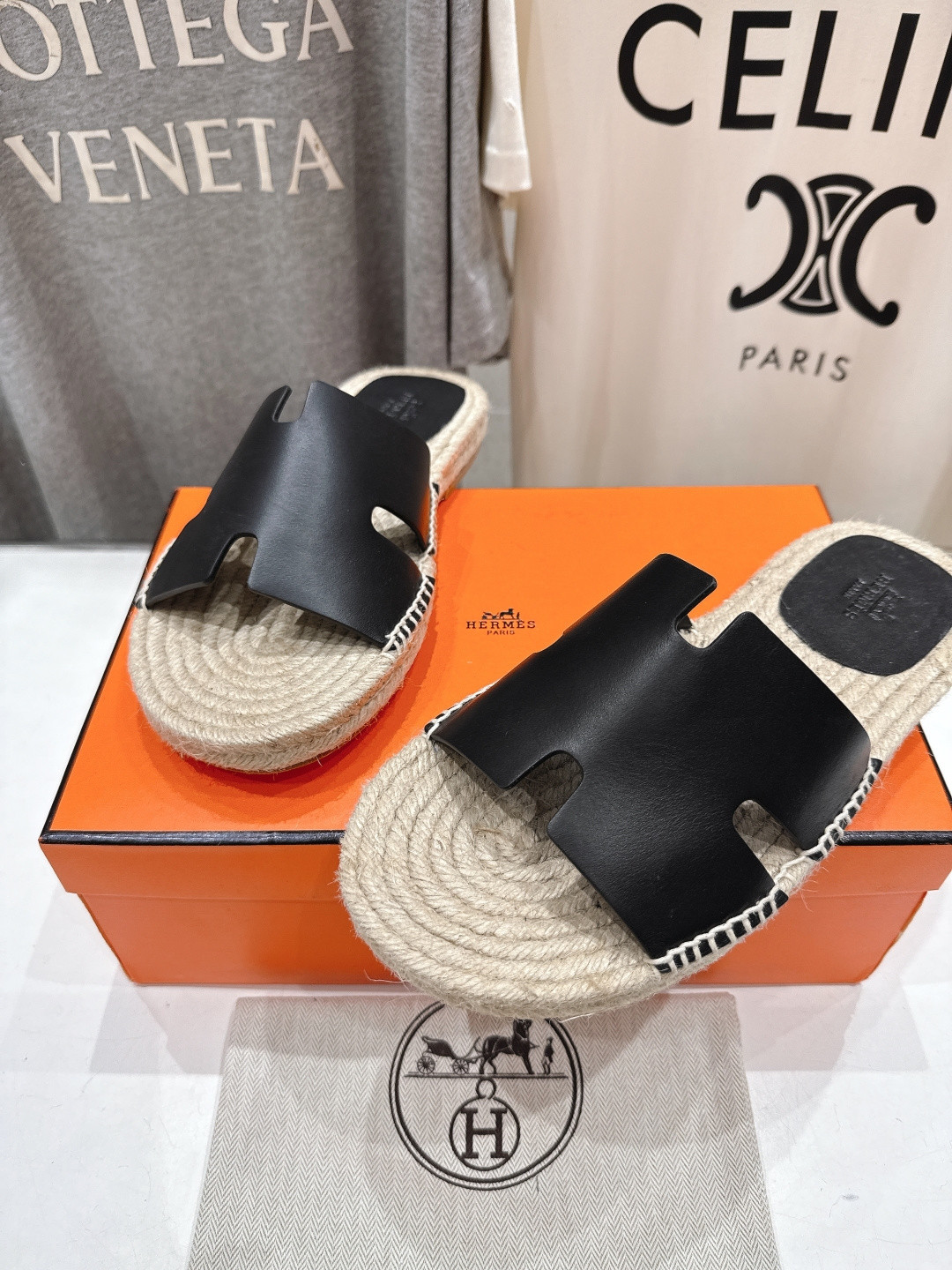 UA Hermès Antigua Espadrille