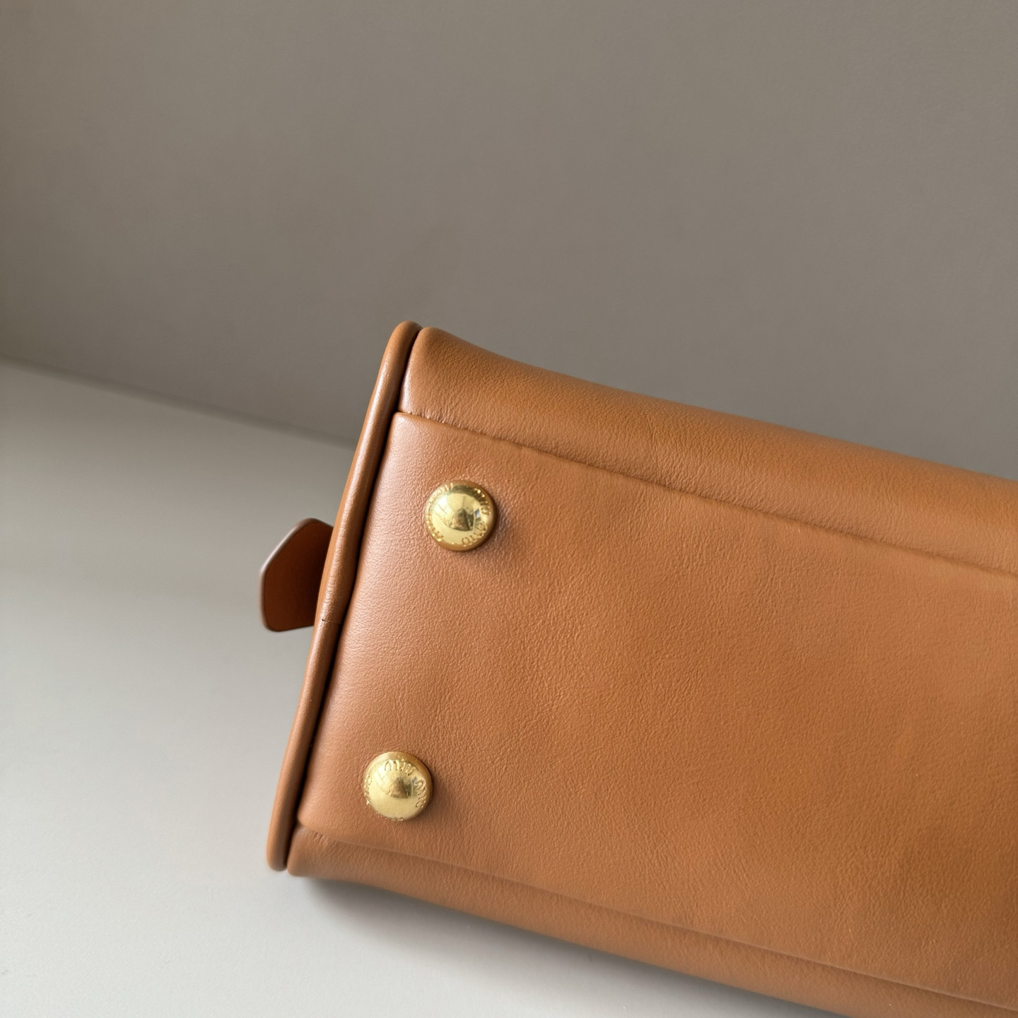 Miu Miu Small Beau Leather Bag 11.5x23x10cm