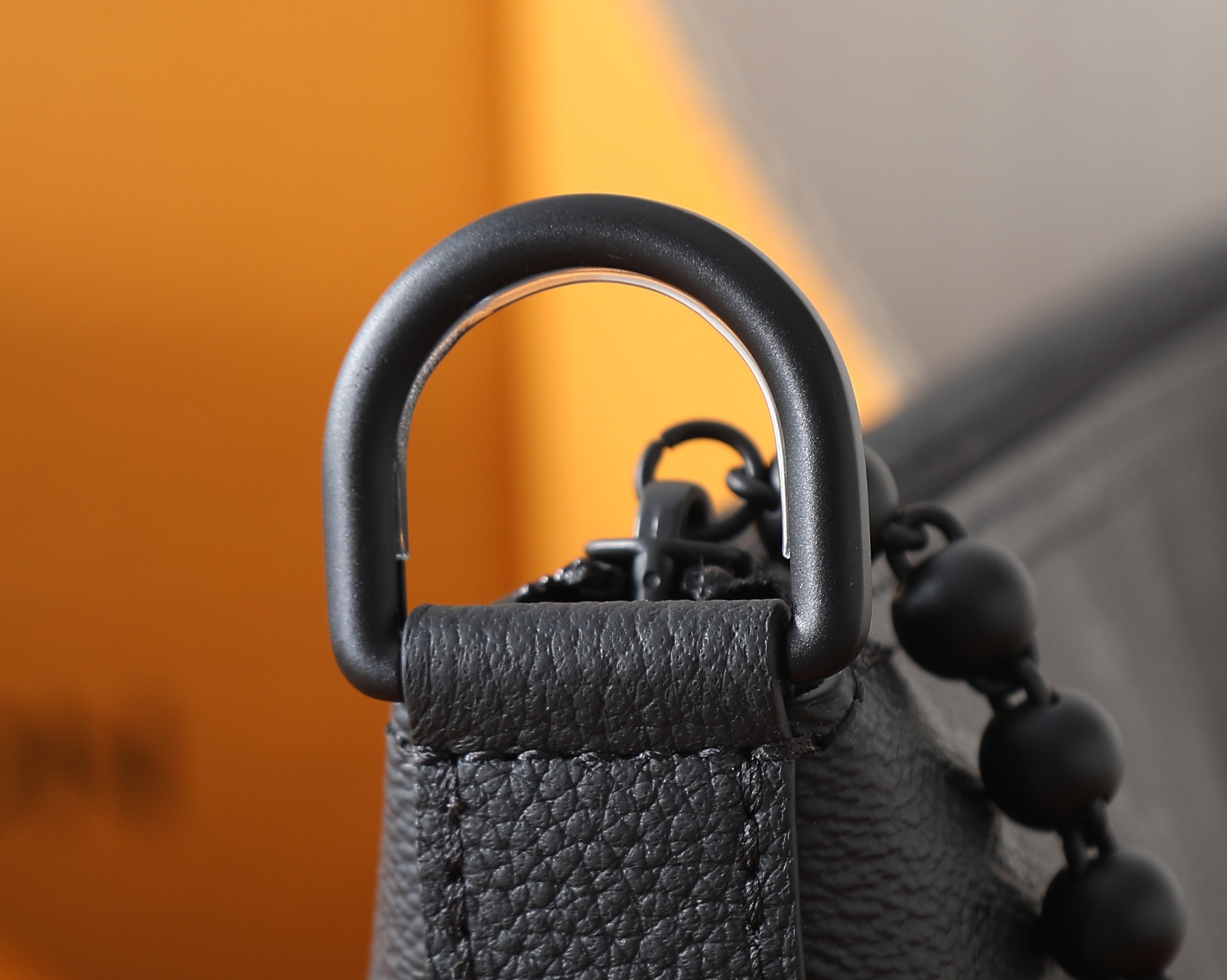 LV VAGABOND HOBO Handbag M27856 30x8.5x39cm