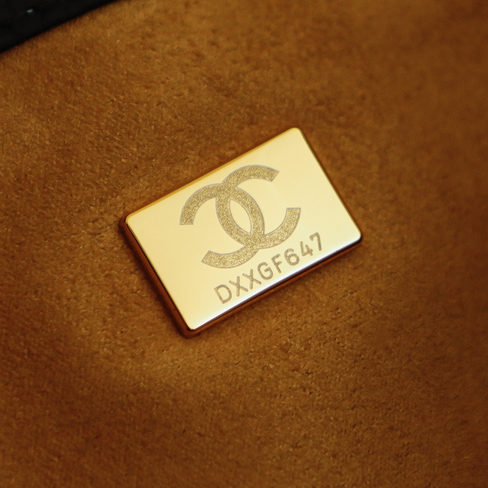 Chanel Boston Bag 16x37x29cm