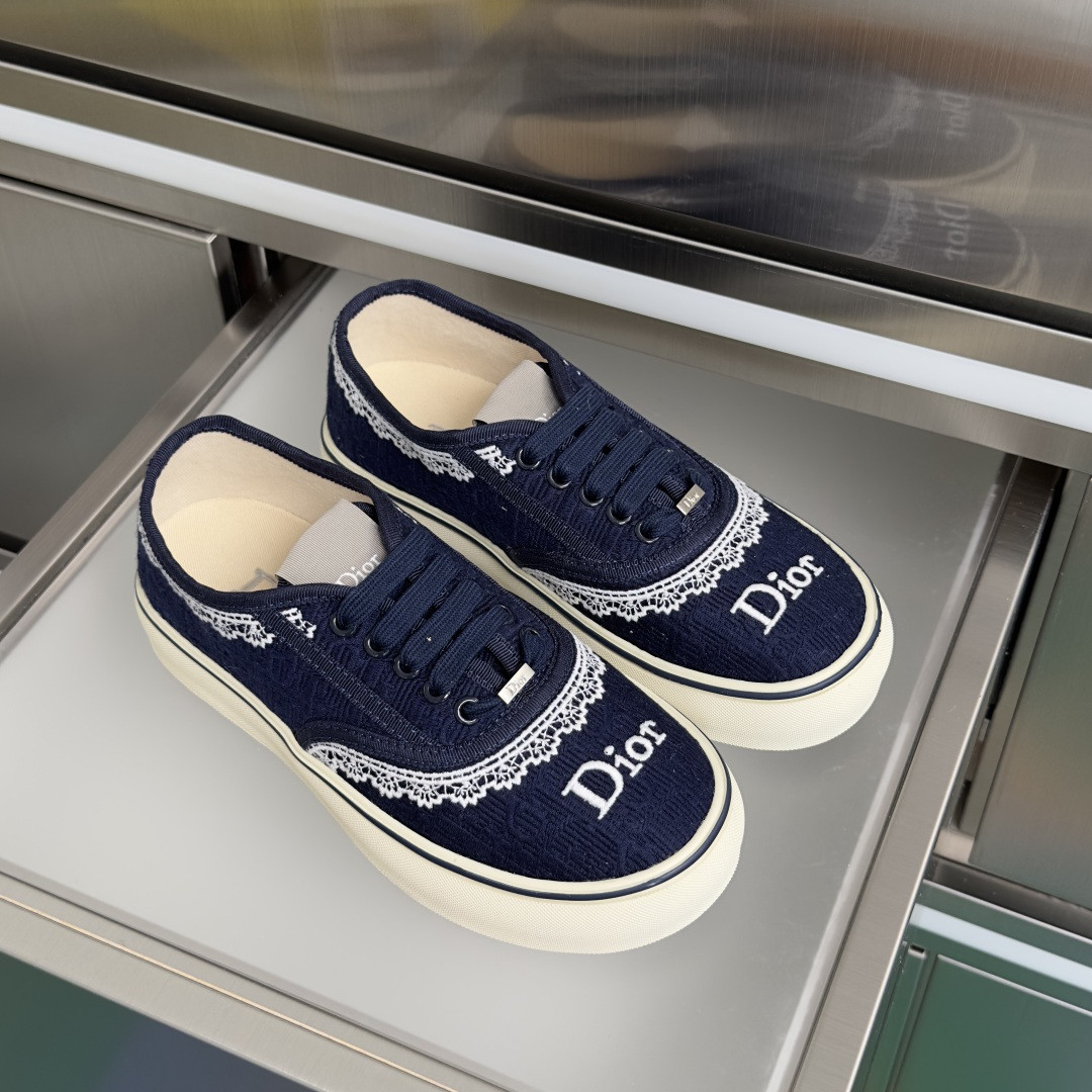 ua D10r saltwind sneaker