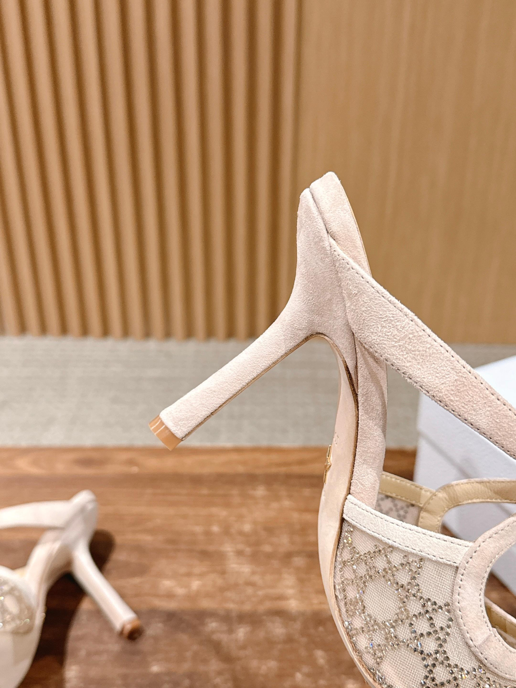 ua D10r capture heeled mule
