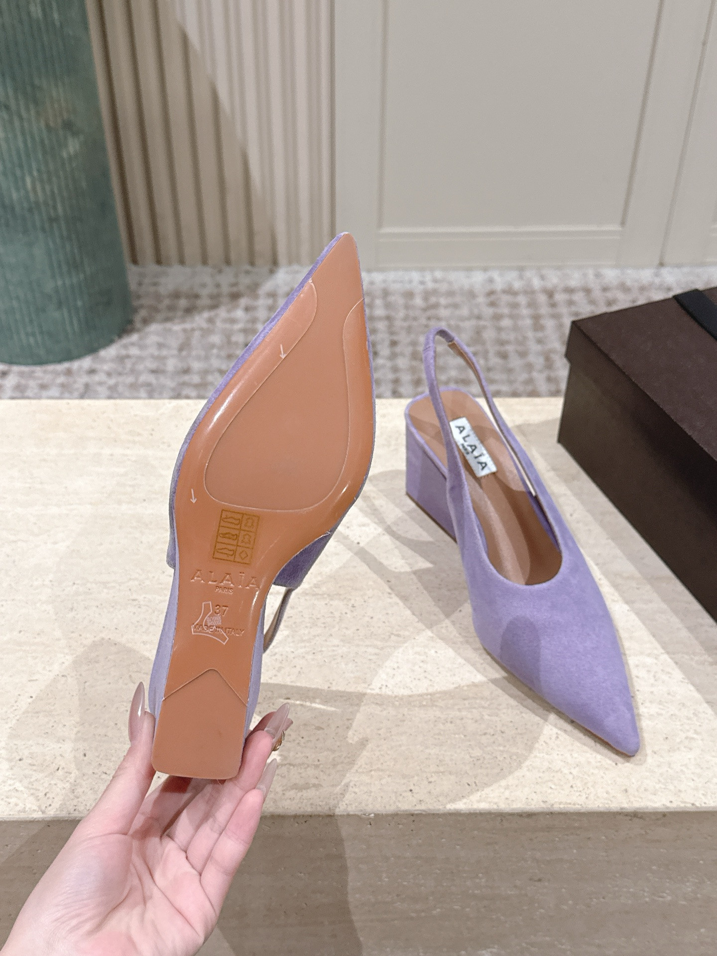 ua A1a1a cube slingbacks
