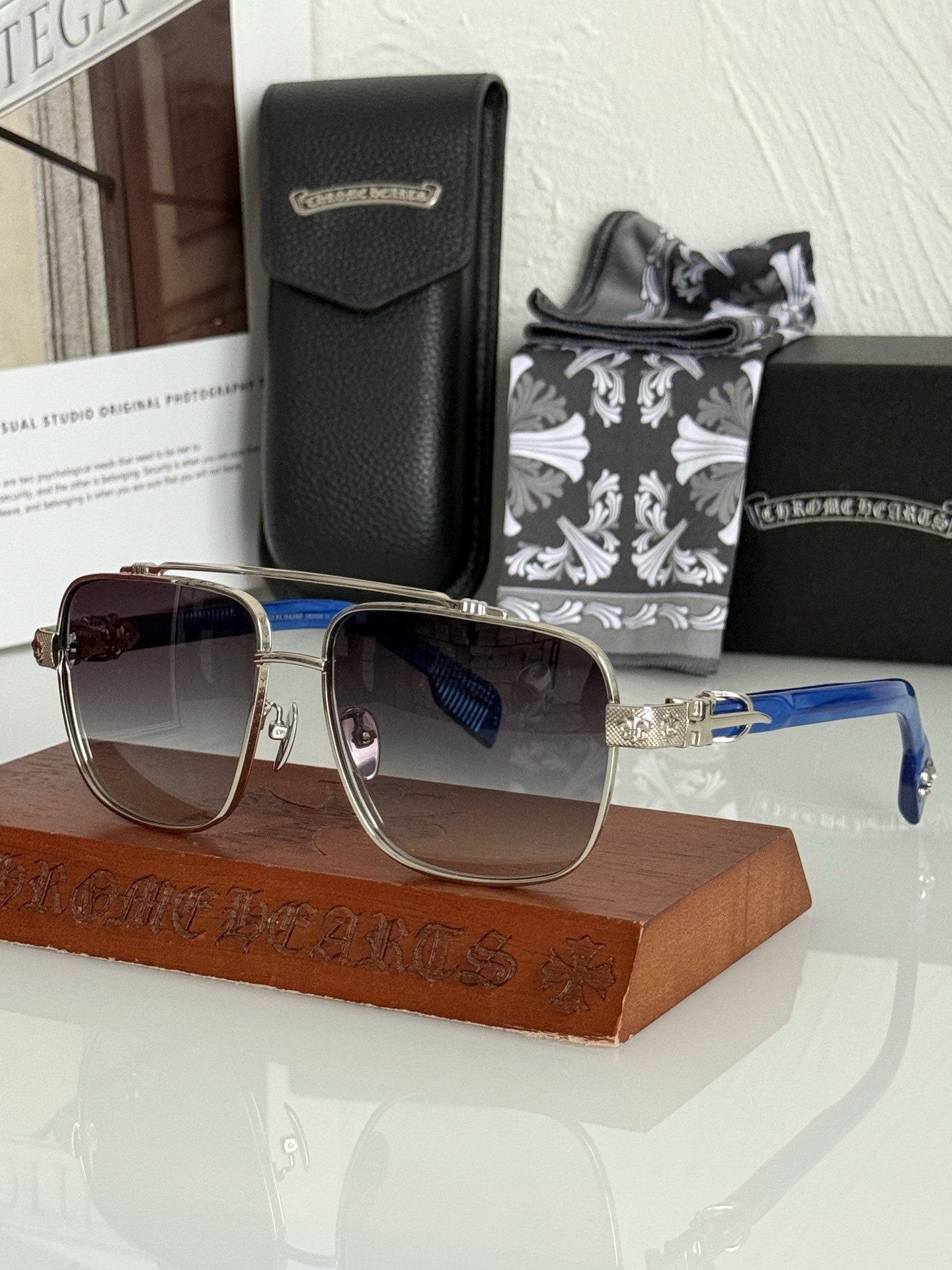 Ch*0me He**ts glasses ch8282 60-16-154