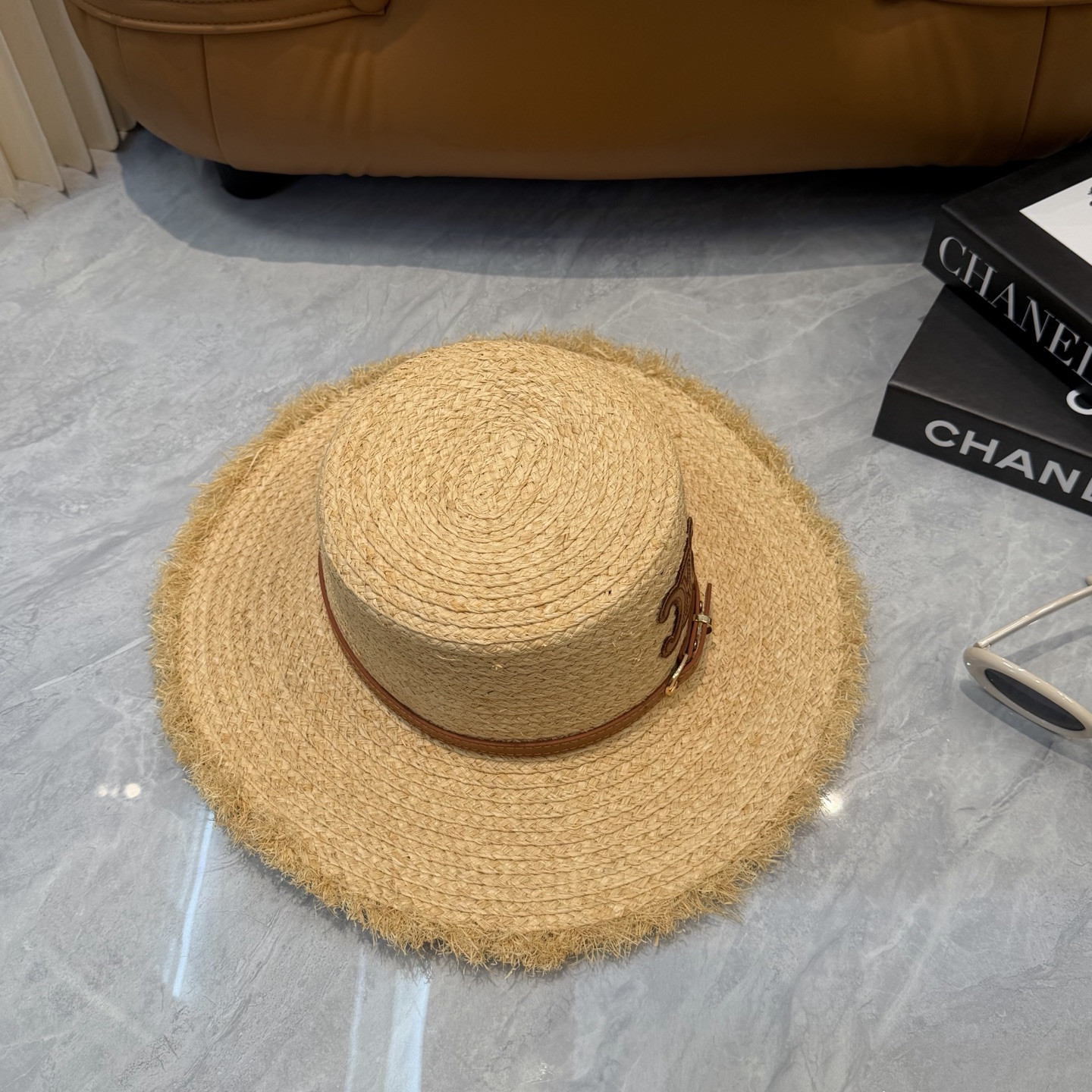 Ce1i*e straw hat