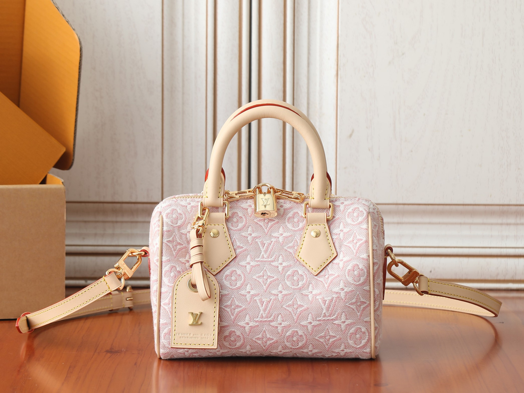 LV Speedy Bandoulière 20 M2A039 20.5x13.5x12cm