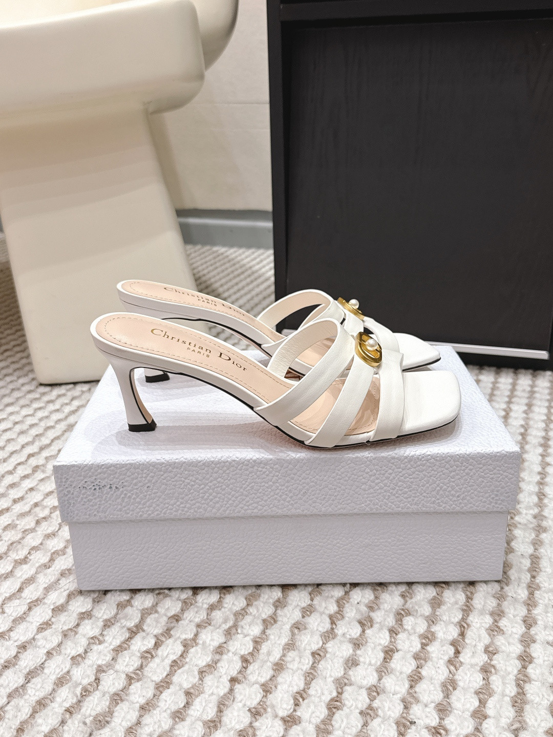 UA D10r Or 30M Slide with heel