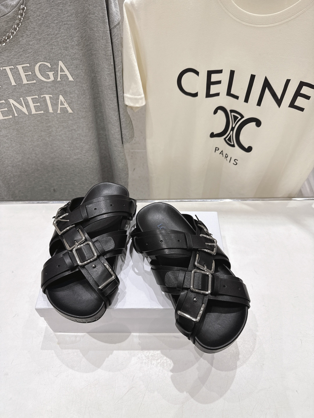 UA L0ew* Type Fussbett Sandal