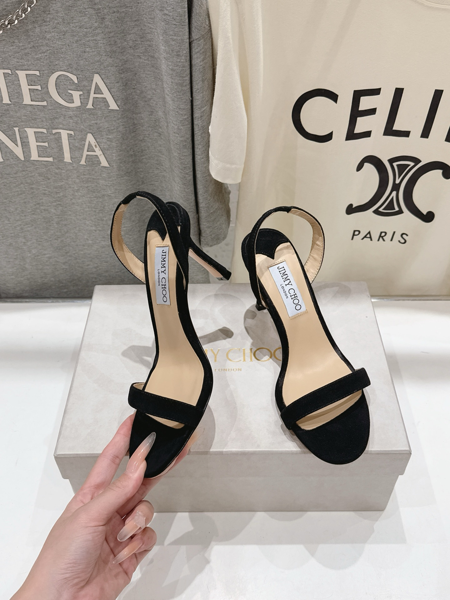 UA J1m*y Ch00 Jenn Sandals