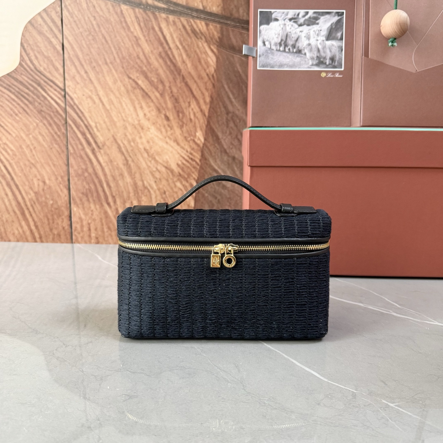 L0r0 P1ana Extra Pocket L19 Deep Blue 11 x 19 x 6.5 cm