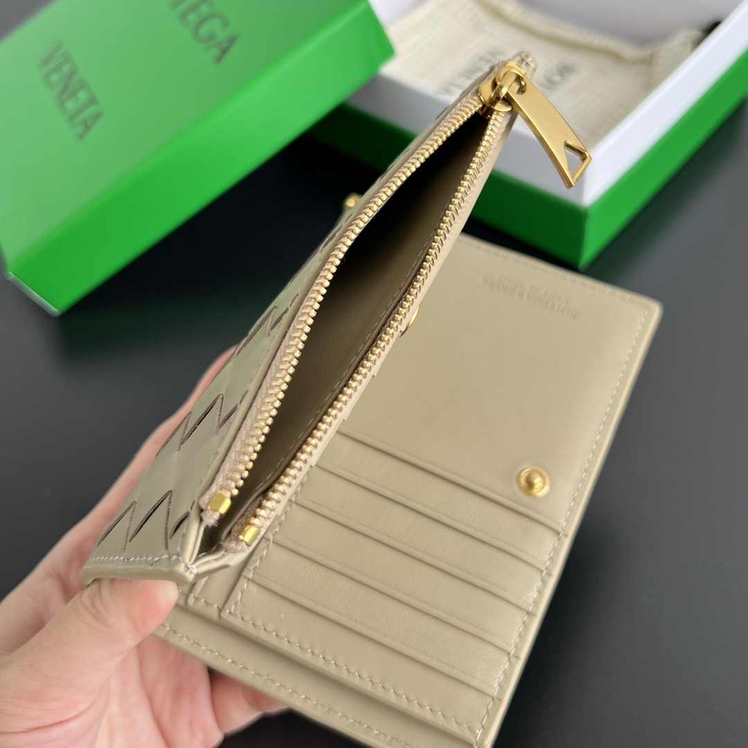 L0ew* Intrecciato Medium Bi-Fold Wallet 806078 14.5x11x2cm