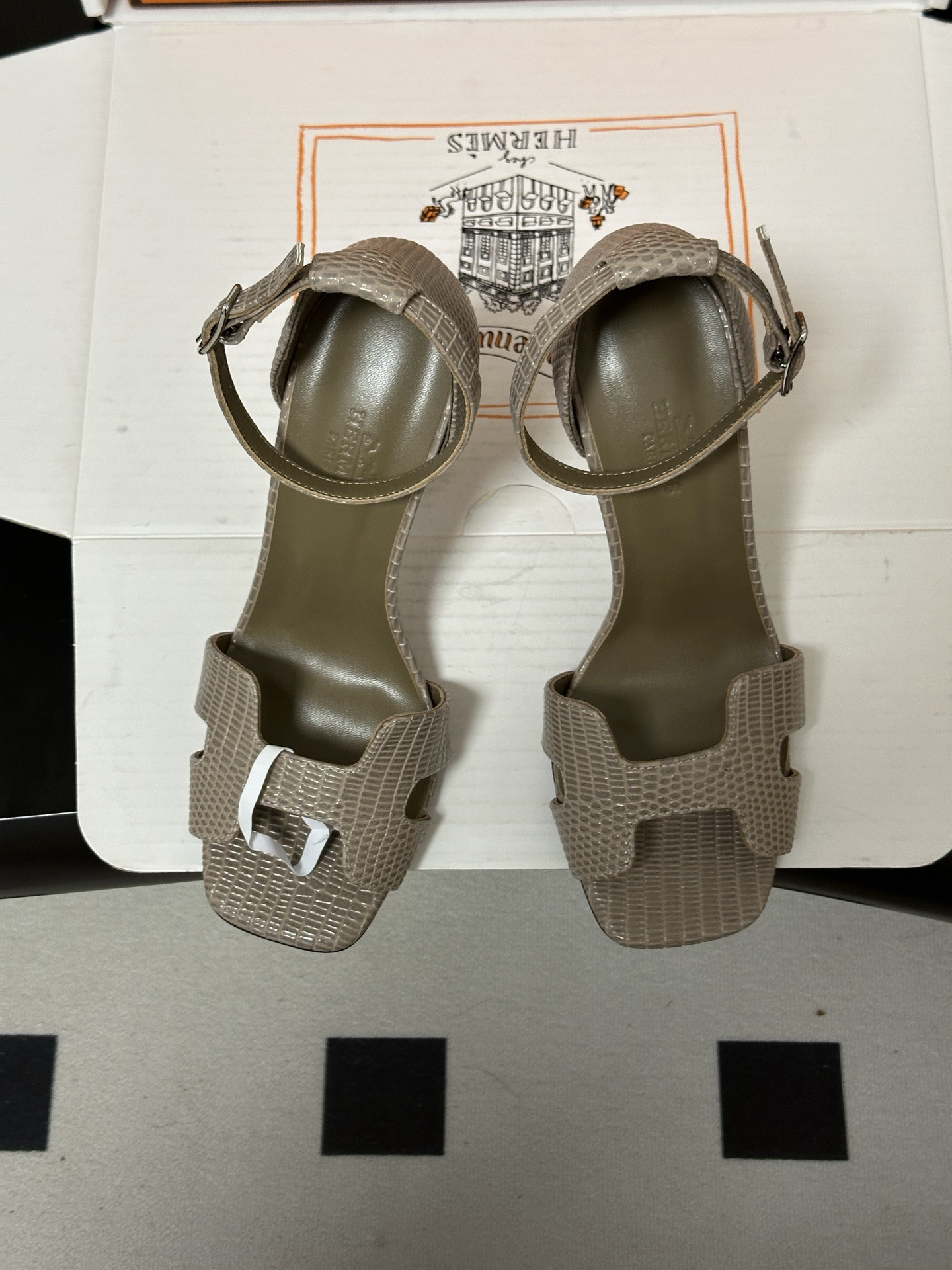 UA H**me5 Joy 105 Sandal