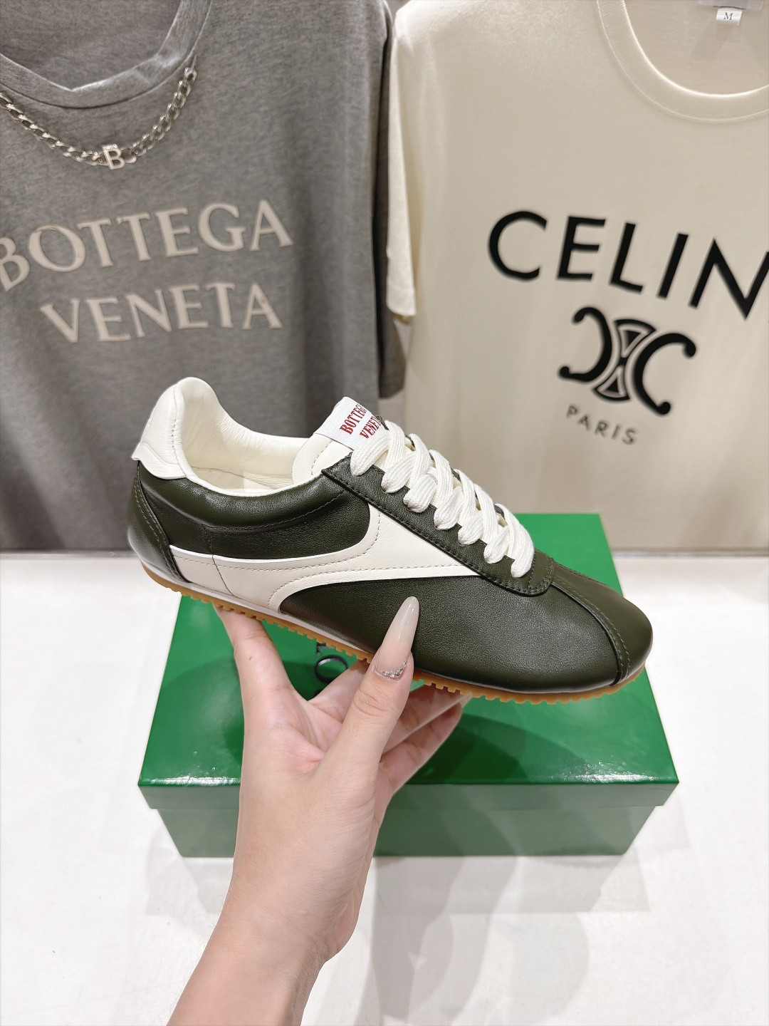 UA B0tt*ga Ven*ta Shot Sneaker