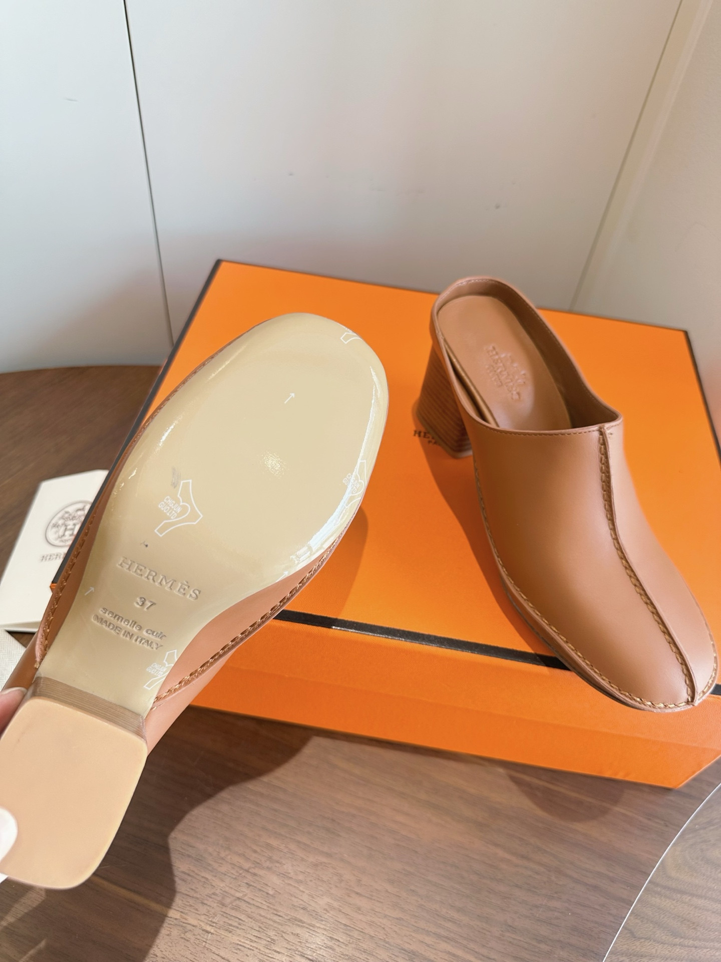 UA H**me5 Mystery Mule