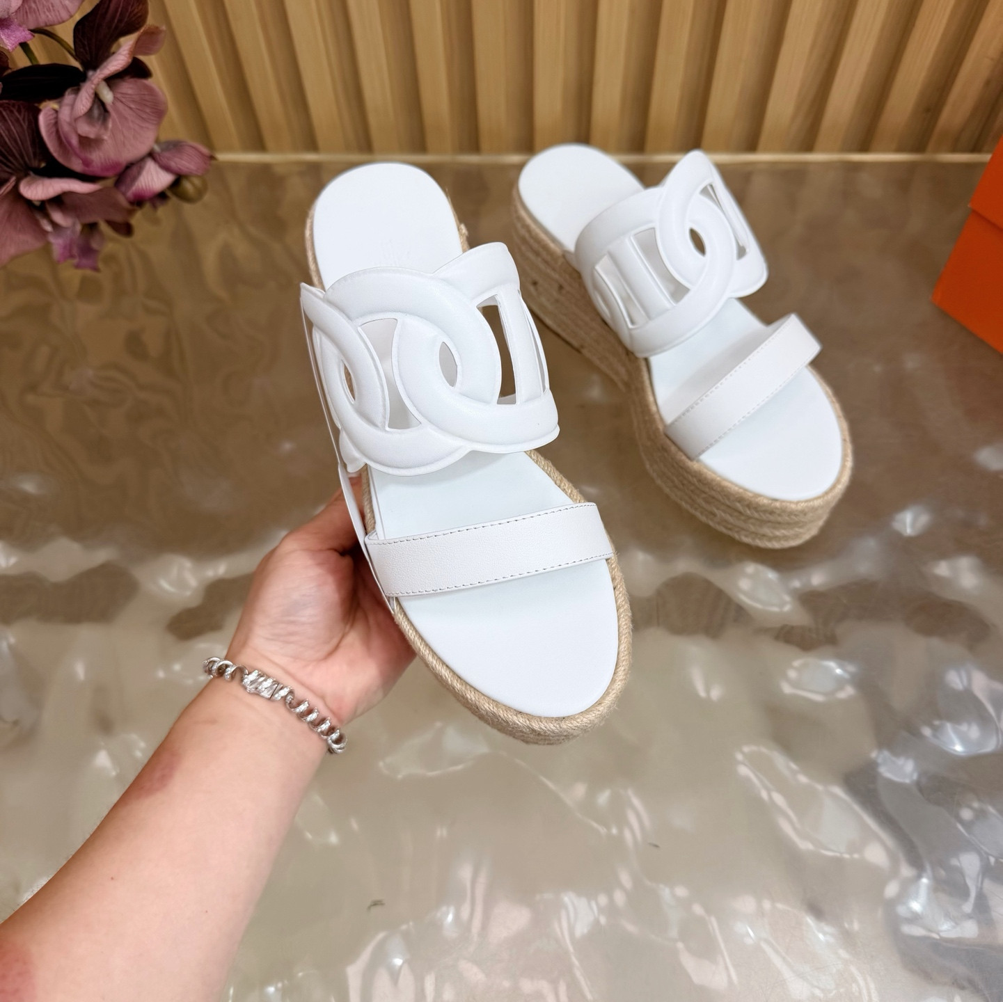 UA H**me5 Ithea espadrille