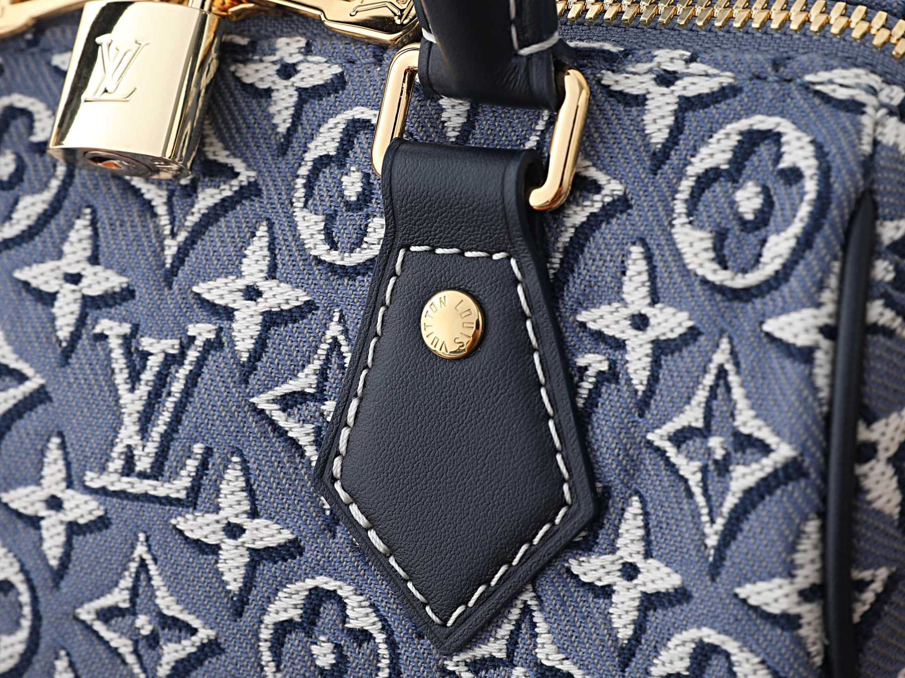 LV Speedy Bandoulière 20 M2A187 20.5 x 13.5 x 12 cm