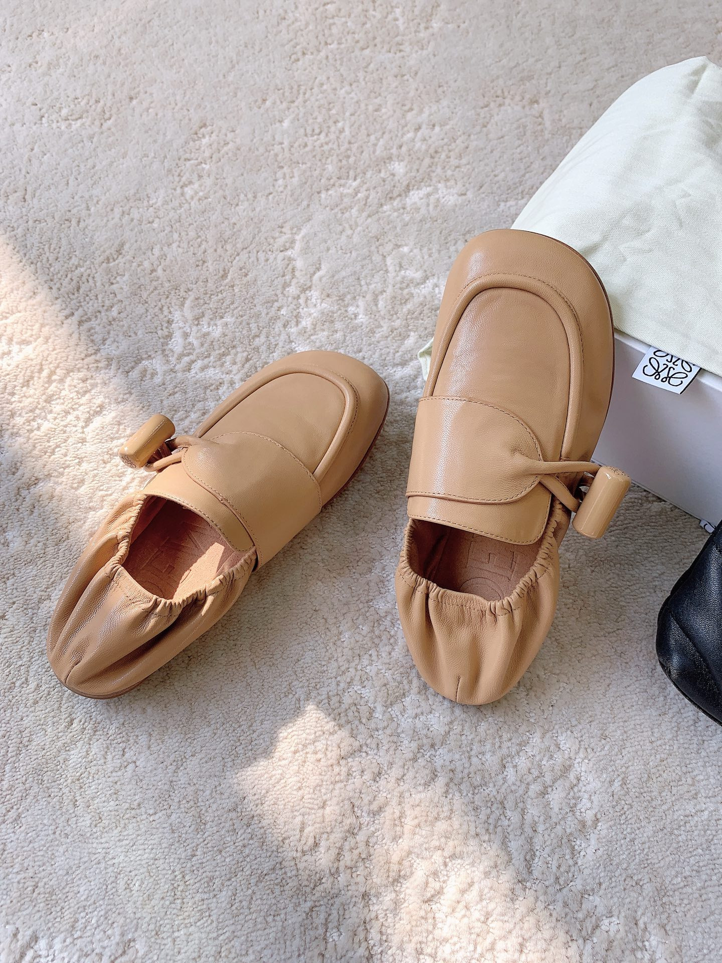 UA L0ew* Toggle Loafer