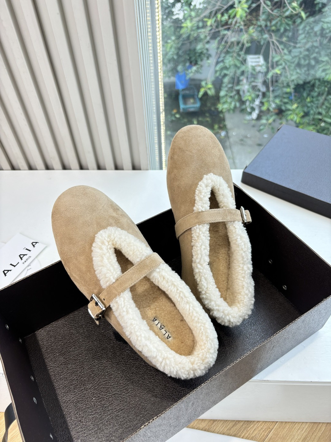 UA A1a1a BALLET FLATS