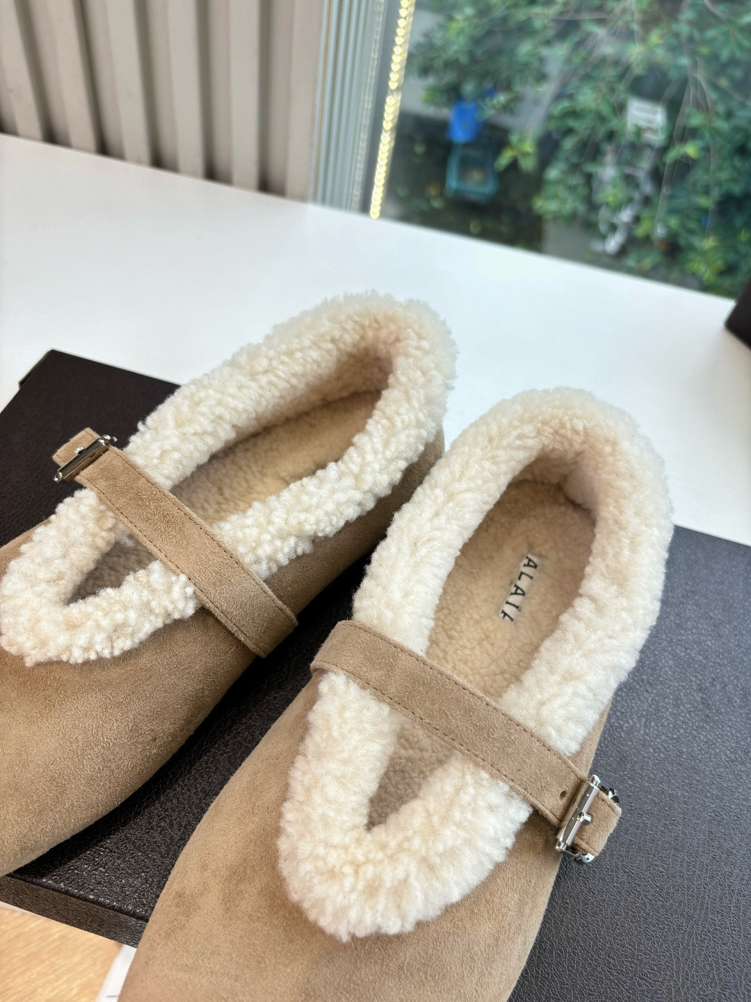 UA A1a1a BALLET FLATS