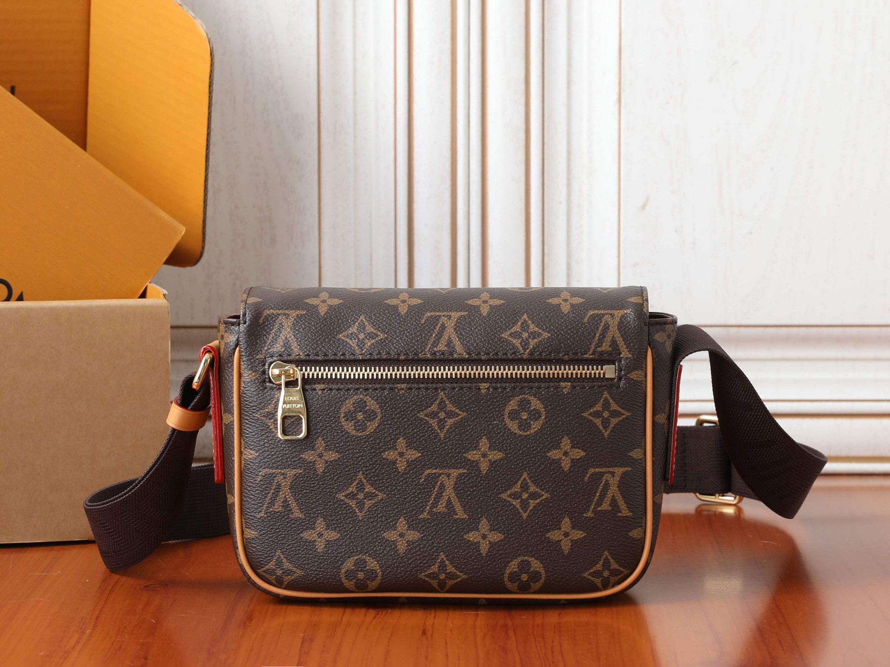 LV Mini Bastille M3A430 15 x 24 x 6.5 cm