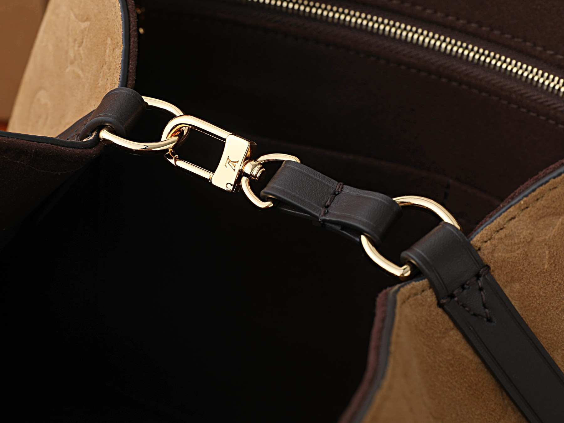 LV All In One M29836 40 x 22 x 15 cm