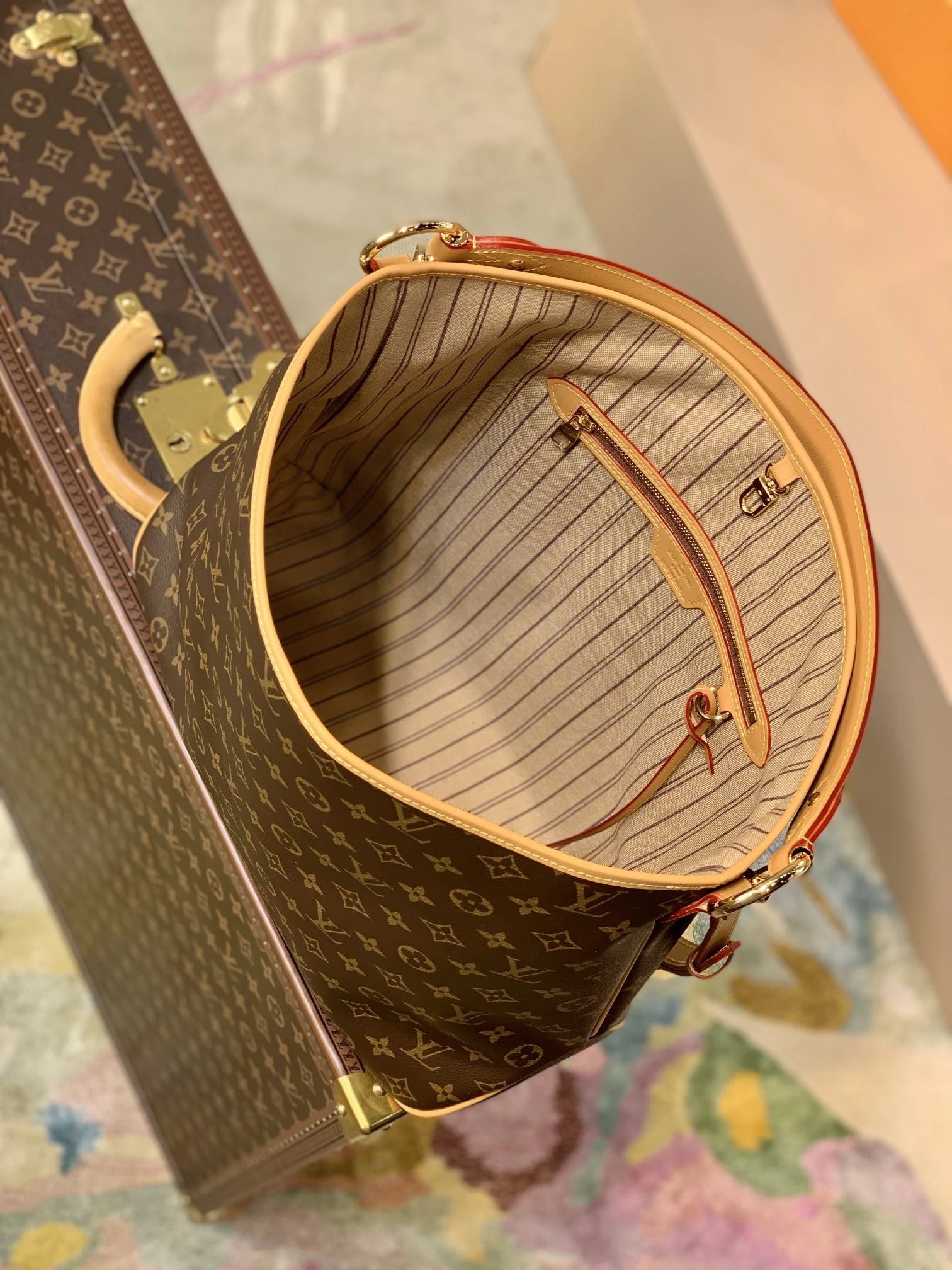 LV GRACEFUL M50156 42cm
